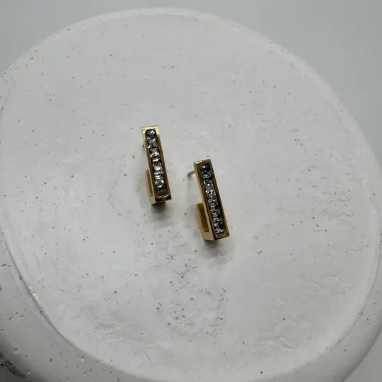 Çelik Gold Taş Detay Dikdörtgen Küpe - 2