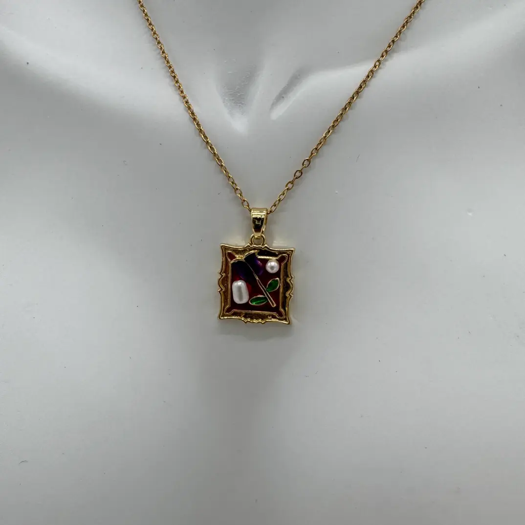 Çelik Vintage Sanat Kolye Serisi: Kırmızı Tablo Çiçek Detay - Gold - 2