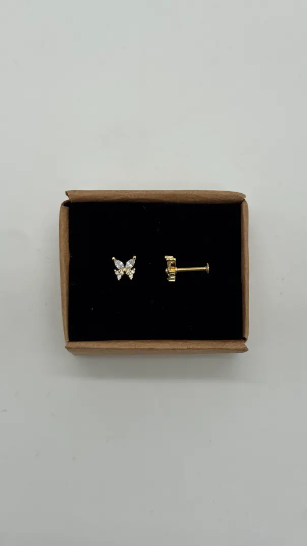 Cerrahi Çelik Gold Kelebek Taşlı Kıkırdak Piercing - 1