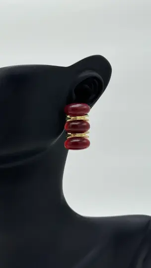 Gold Bordo Taş Detay Şık Küpe