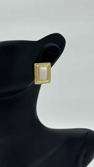 Gold Kare Beyaz Taş Şık Küpe - 1