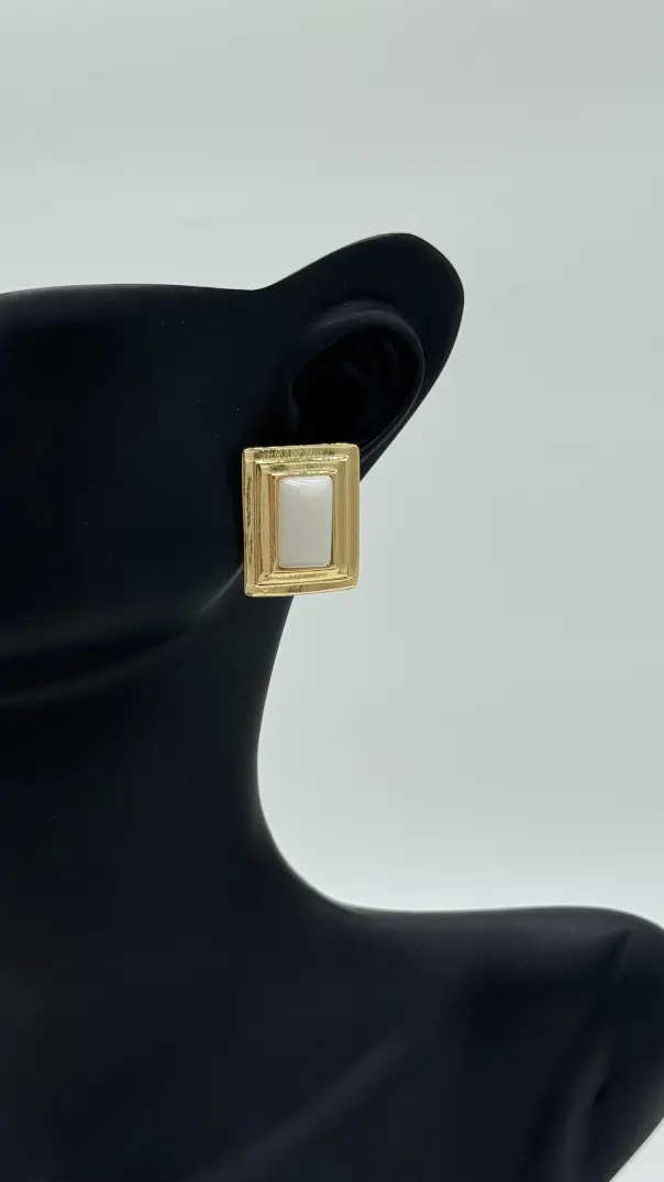Gold Kare Beyaz Taş Şık Küpe - 1