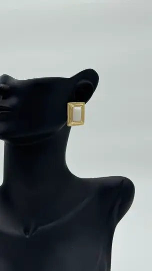 Gold Kare Beyaz Taş Şık Küpe - 2