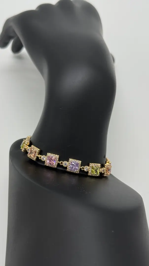 Özel Seri 14K Altın Kaplama Aurora Renkli Taşlı Kare Kesim Bileklik - Gold - 1