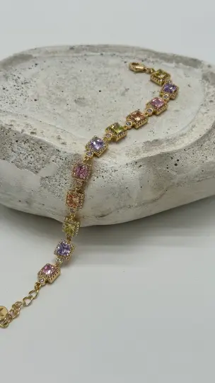 Özel Seri 14K Altın Kaplama Aurora Renkli Taşlı Kare Kesim Bileklik - Gold - 2