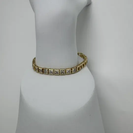 Özel Seri 14K Altın Kaplama Diamond Grid Taşlı Kare Detay Bileklik - Gold - 2