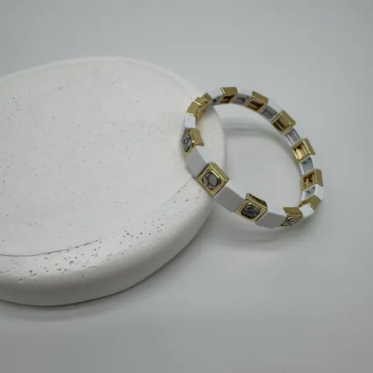 Özel Seri Beyaz Gold Taş Detay Kelepçe - 2
