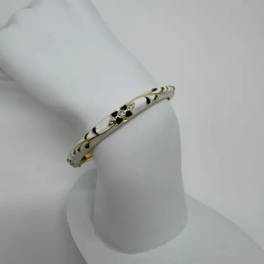 Özel Seri Beyaz-Yeşil Çiçekli Mineli Kelepçe - Gold