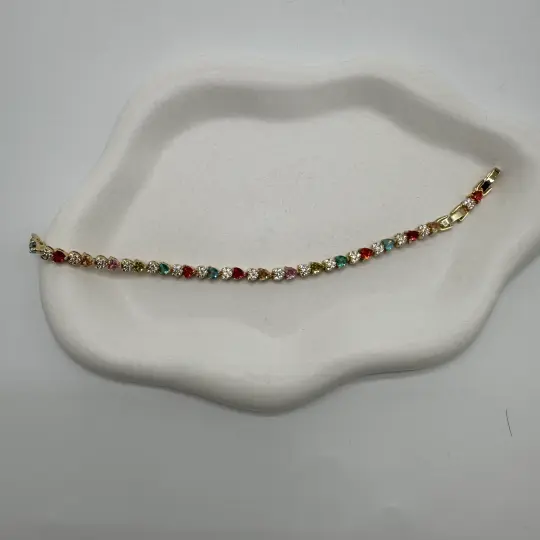 Özel Seri Çelik Gold Renkli Kalpli Taşlı Bileklik - 4