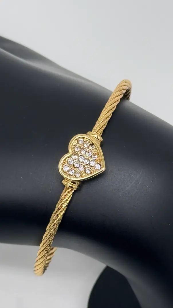 Özel Seri Çelik Kalp Detay Taşlı Kelepçe Bilezik - Gold - 2