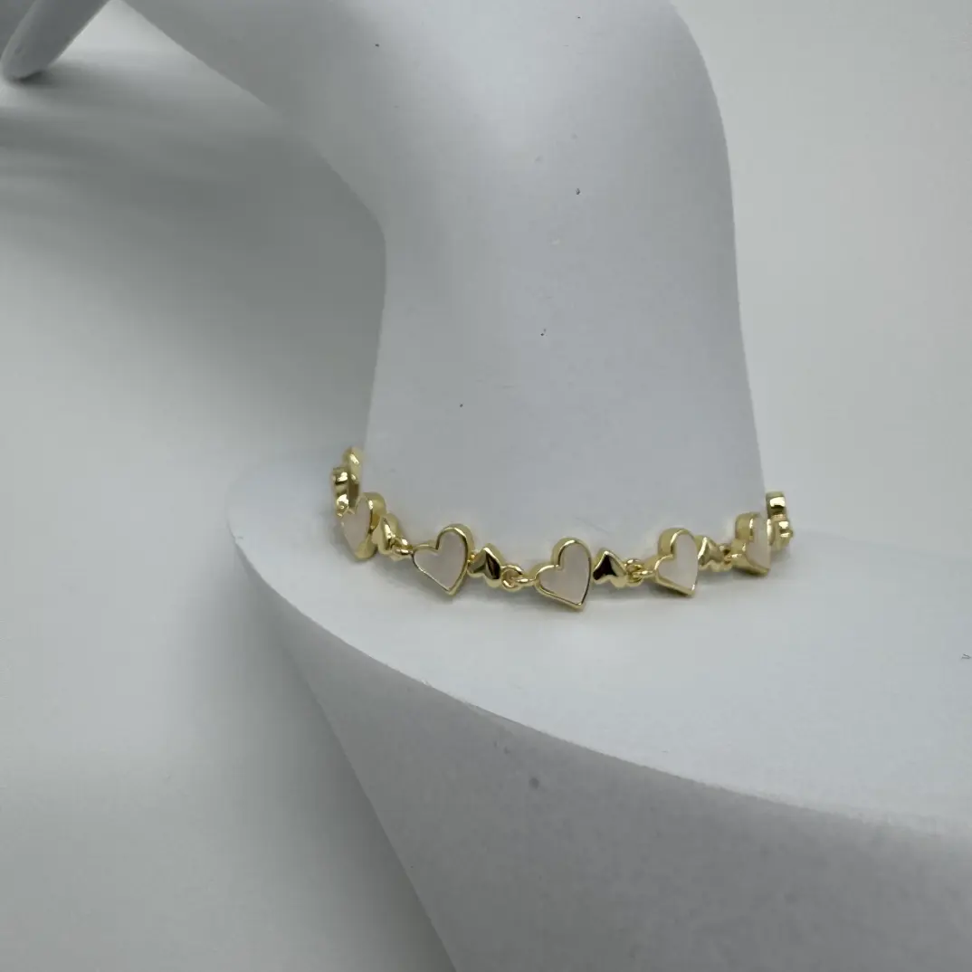 Özel Seri Gold Beyaz Kalp Detay Bileklik - 1