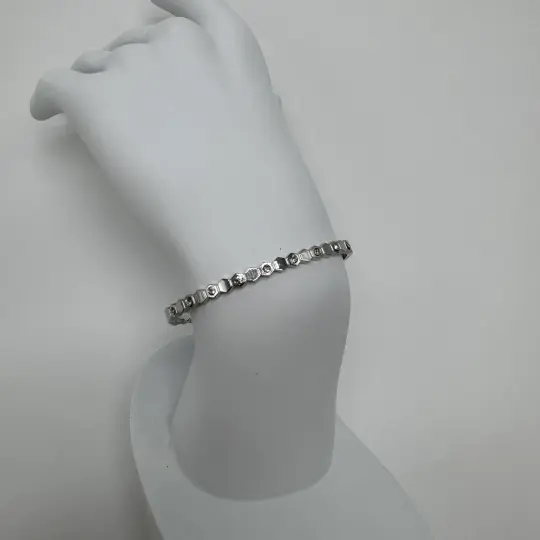 Özel Seri Silver Altıgen Taşlı Detay Kelepçe Bileklik 15 cm