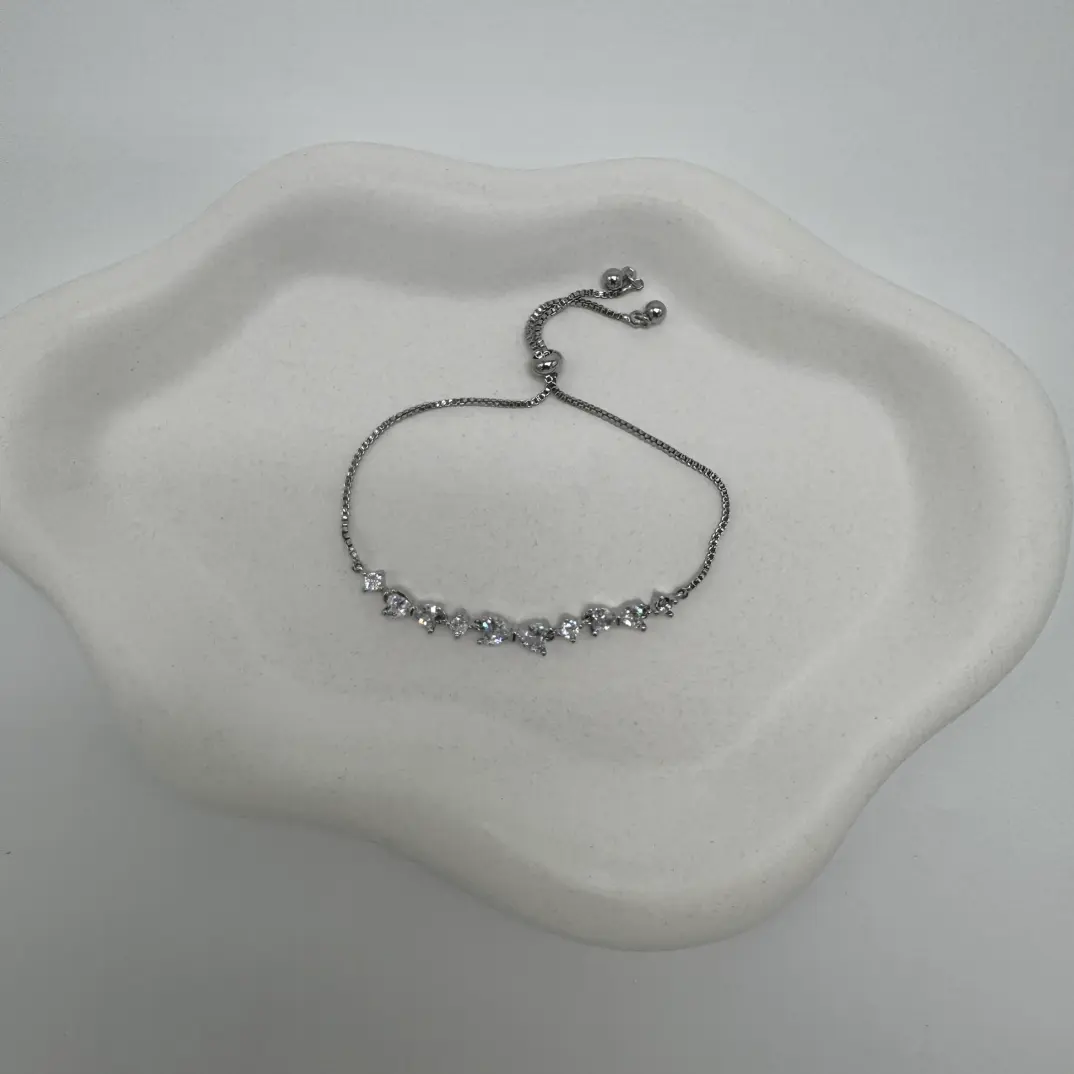 Özel Seri Silver Kalp Detaylı Taşlı Bileklik - 1