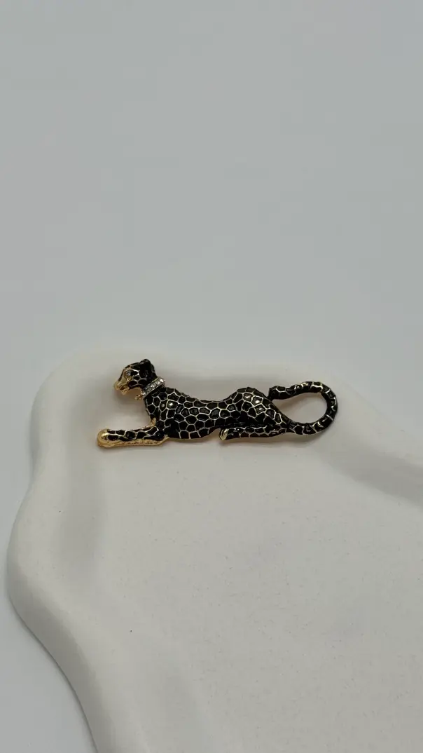 Siyah Gold Detay Leopar Broş - 1