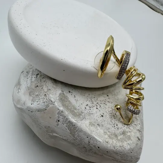 Zirkon Taş Detaylı Kıkırdak Saran Gold Küpe (Tek Kulak) - 2